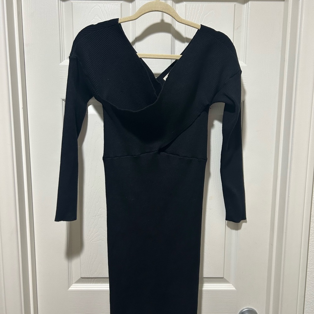 Elegant Black Long Sleeve Dress